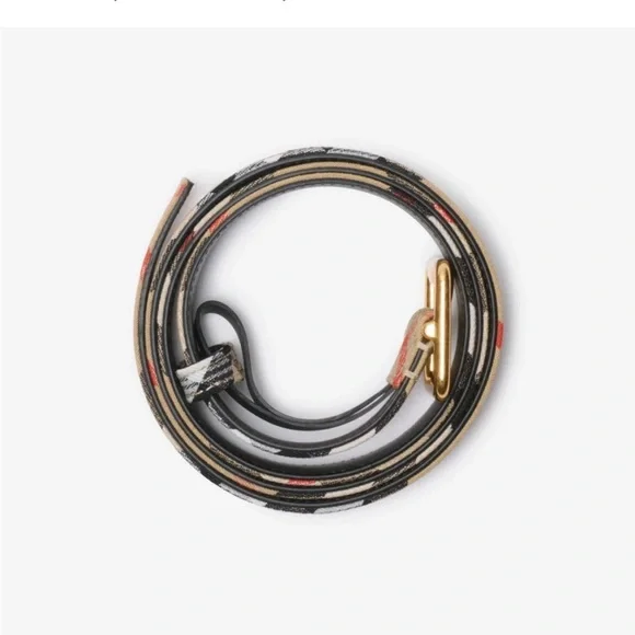 Burberry Check B Buckle Belt - Picture 2 of 8